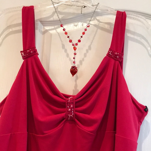 Slit Asymmetrical Neck Active Cami